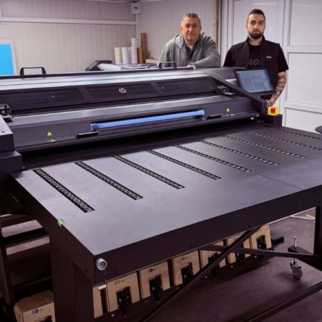 Systema Frontis is the first in the region to install the hybrid HP Latex R530